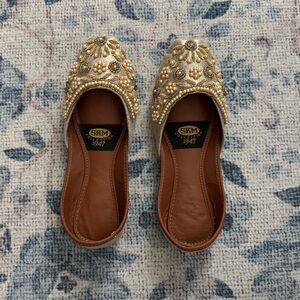 Embellished Gold Women’s Khussa/Jutti